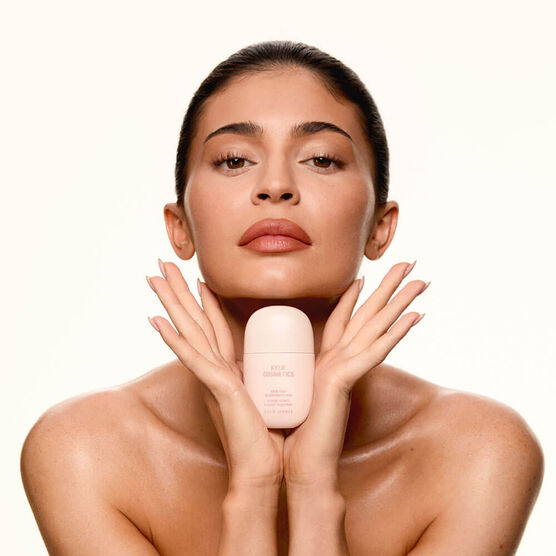  BASE  10WN SKIN TINT